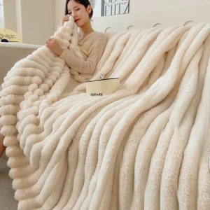Factory Woven Thickened Flannel Blankets New Stretch Design for Sofa Student Office Nap Cross Border Comfort