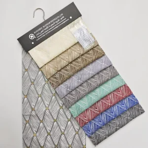 Fashion Classic Design Lightweight Metallic Woven Weft Jacquard Fabric Diamond Lattice Pattern 100% Polyester Yarn Upholstery