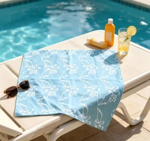 Fast Absorb Dry Towel Hot Spring Resort Thick Sand Proof Printed Beach Towel Bulk