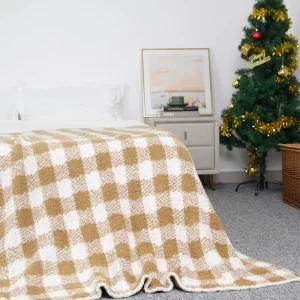 Fast Shipping Hot Selling Feather Yarn Quality Knit Grid Design Bed Sofa Couch Throw Blankets for Winter