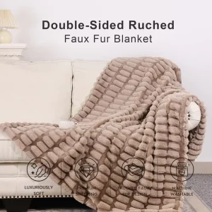 Faux Fur Blanket Heavyweight Breathable Lora Minky Double Sided Luxury Faux Fur Throw Blanket for Bed