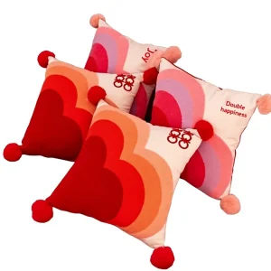 Festive Wedding Red Heart-Shaped Plush Throw Pillows PP Cotton Filling Modern Style Customized Embroidery Removable Decor