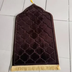 Flannel Muslim Pray Rug for Eid Travel Ramadan Islamic Prayer Mat Comfortable Soft Foam Filling Praying Mat