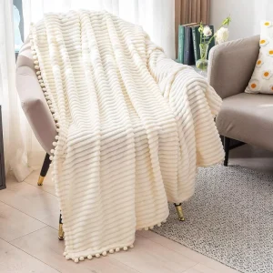 Fleece Blanket Throw Soft Cozy Perfect Throw for Couch Bed Sofa with Pompom Fringe Flannel Blanket Throw Blanket