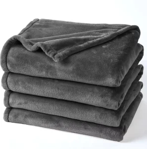Fleece Blankets 300GSM Lightweight Plush Fuzzy Cozy Soft Blanket for Bed Travelling Home Textile