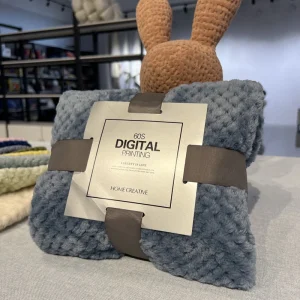 Fleece Throw Blanket Extra Large Super Soft and Warm Blankets for Couch Sofa and Bed Waffle Textured Cozy Fuzzy and Lightweight