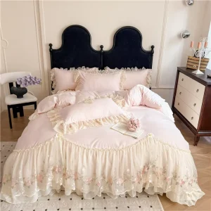 French Luxury Chiffon Lace Embroidered Bed Skirt Set Skin-Friendly Polyester 300tc Light European and American Style Four Pieces