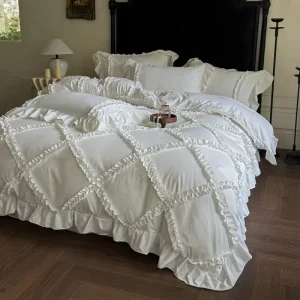 French Princess Style Skin Friendly Cotton 4pcs Bedding Set Hotel Home Romantic Thick Warm Soft 3D Lace Duvet Cover Bed Sheets