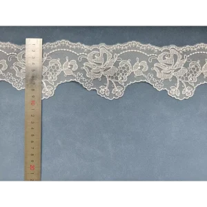 Girls Narrow Stripe Embroidered Fabric 100% Polyester Knitted Material Customizable Home Textile Accessories