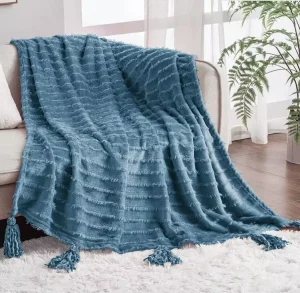 Good Quality Stylish Handmade Sofa Throw Cover Super Soft Tassels Blanket Winter Warming Blanket