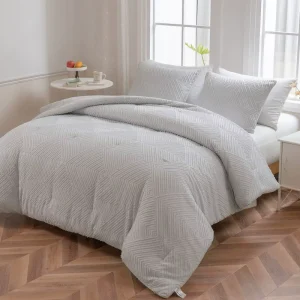 Good extra Fluffy Tufted Design 3 Pieces Bed Comforter Set