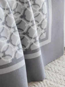 Gray Geometric Pattern Jacquard Knitted Throw Blanket All Season Lightweight Sofa Cover Nap Travel Decor