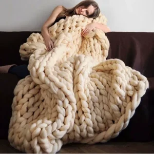 Hand Knitted Throw Blanket Custom Baby Soft and Portable Handmade Chunky Knit Thick Yarn Blankets Throw