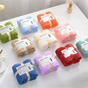 Happy Shop Quick Dry Square Solid Color Adult Towel Polyester Wedding Gift Box Creative Home Use Woven Technics