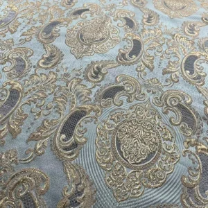 Heavyweight 100% Polyester Dyed Woven Fabric with European Floral Motif for Curtains and Upholstery