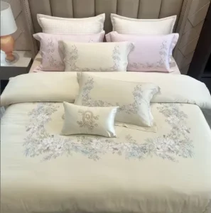 High End Fashion Solid Color Bedding Set with Antibacterial Breathable Floral Active Printing Technology 4 Piece Set