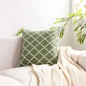 High End Soft Comfortable Decorative Pillow Embroidered Cotton Cushion Cover Square for Hotel Home Decor