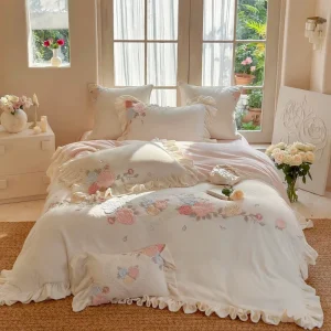High Gram Weight Milk Velvet 4pcs Home Textiles White Lace Applique Duvet Cover Bedding Set