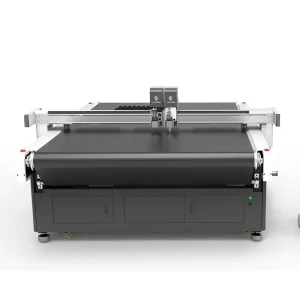High Precision Leather Blade Cutting Machine with Feeding Table for Shoes Bag Garment Industrial