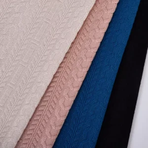 High Quality 160cm 230gsm 66T 28R 6SP Polyester Jacquard Knitted Fabrics for Fashion Garment