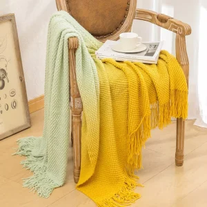 High Quality All Seasons Knitted Gradient Color Sofa Blanket Cover Air Conditioning Luxury Throw