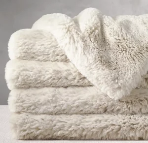 High Quality Big White Soft Faux Fur Throw Blankets