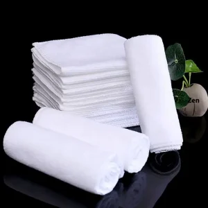 High Quality Kitchen Gadgets White Square Hand Bath Towels One Time Cleaning with a Small for Home Hotel Kitchens and Restaurant