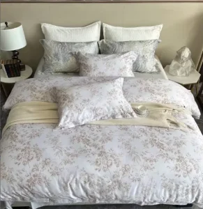 High Quality Luxury 4-piece Home Bedding Set 100% Breathable Comfortable and Lightweight Print Design Duvet Set