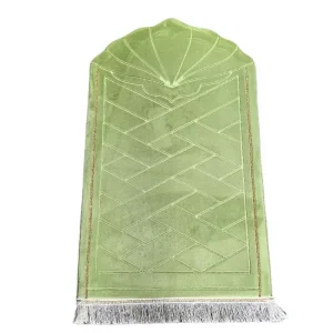 High Quality Muslim Prayer Mat With Tassel Embossed Tapis Turkish Worship Mat Foam Sponge Area Rugs Flannel Carpets