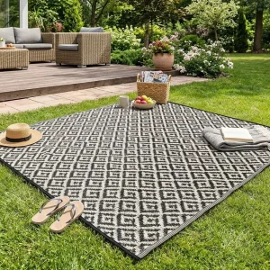 High Quality Non Slip Outdoor Plastic Straw Rug Hallway Deck Outdoor Volleyball Courts Carpet PP Materials Floor Mat for Outdoor