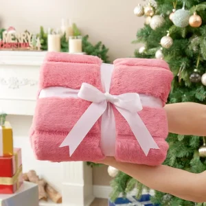 High Quality Skin Friendly Winter Blanket Super Soft Cozy Rabbit Fur Blanket for Couch Use Machine Washable Customizable