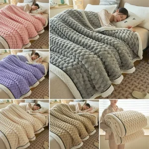 High Quality Winter Cozy Fluffy Blankets Bed Sofa Solid Color Breathable Fleece Plush Throw Blankets
