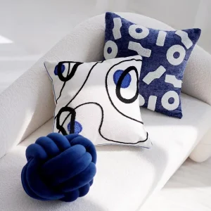 Home Decor Classic Pillow Embroidery Throw Pillow Decorative Sofa Knot Throw Pillow for Balcony Living Room Bedroom