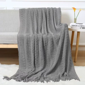 Home Decor Comfortable Acrylic Throw Blanket Solid Colors Modern Style with Tassels