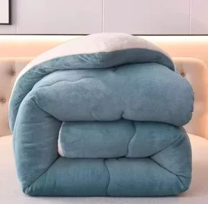 Home Full Size Custom Different Color Fluffy Ultra Warm Double-Sided Flannel and Sherpa Fabric Winter Thick Polyester Comforter