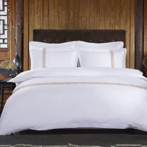 Home Textile Hotel 100% Cotton 60*40s/300t Satin Sheets White Embroidery Duvet Cover Set Bedding Set