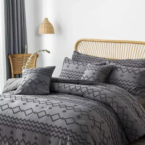 Home Use 100% Polyester Bedding Set Pillow Cover Geometric Striped Patterns Duvet Covers