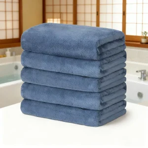 Home Use Eco Friendly Microfiber Bath Towels Antimicrobial Quick Dry Solid Color