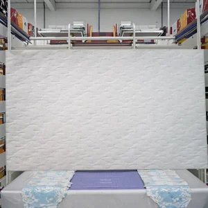 Hot Selling 24Gsm Super Soft Baby Diapers Eco Friendly Lightweight Hot Air Nonwoven Breathable Anti Static Willow Leaf Pattern