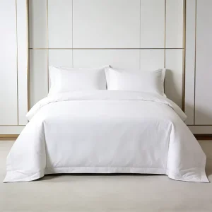 Hotel Bedding Set White 100% Cotton Skin Friendly for Resort Hospitality