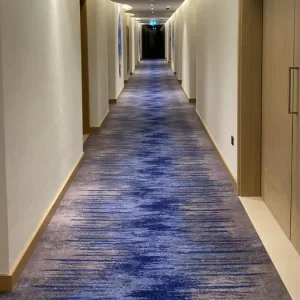 Hotel Corridor Lobby Geometric Pattern Nylon Polypropylene Anti Slip High Pile Broadloom Carpet Seamless Transition for