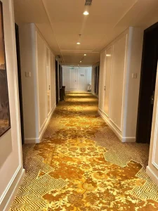 Hotel Corridor Quick Install Cut Pile Printed Carpet Nylon Polypropylene Broadloom Lightweight Reversible Washable Anti Slip