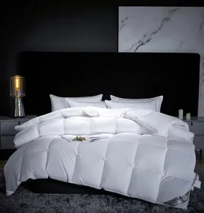 Hotel King Size Microfiber Comforter 100% Cotton White Quilt Customized Logo Weight Fluffy Duvet