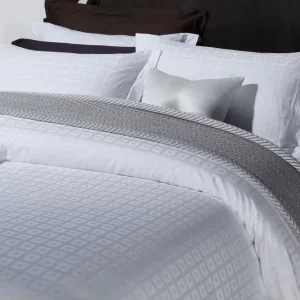Hotel Linen Bright Colored Bath Towel 100% Cotton Fabric for Bed Sheets