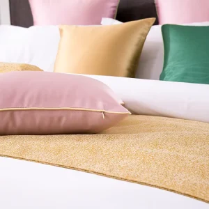 Hotel Soft Modern Square Decorative Throw Pillow Sofa Cushion for Room Sofa