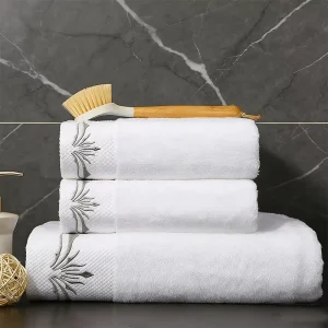 Hotel White Towel Luxury Soft Absorbent Breathable Fluffy 100% Cotton Bath Sheets for Hospitality Spa Resort