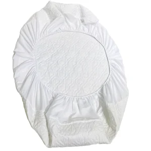 Hypoallergenic Custom Cotton Polyester Bamboo White Fabric Waterproof Cover Quilted Mattress Protector