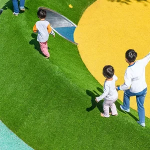 ISO REACH Certified 30mm Synthetic Turf Indoor Outdoor Eco Friendly Durable Natural Green Artificial Grass Carpet 15 Year