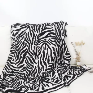 In Bulk Warm Soft h Designer Chunky Knit Throw Fur Blanket for Bed Sleeping Home Decoration