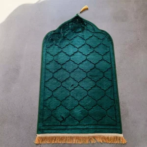 Irregular Islamic Prayer Mat Raschel Velvet Thick Pile Carpet Non Slip Worship Rug for Home